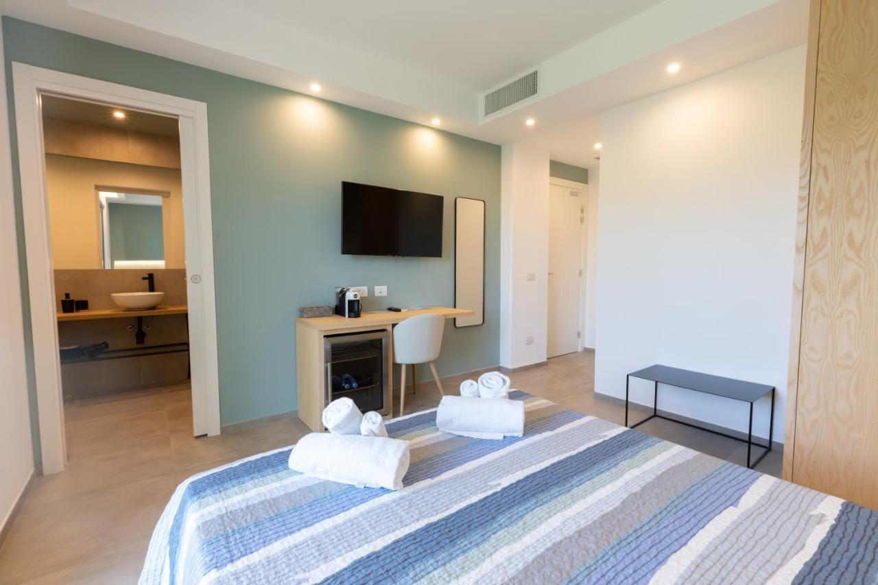 Molo Brin Rooms & Suites Olbia Exterior foto